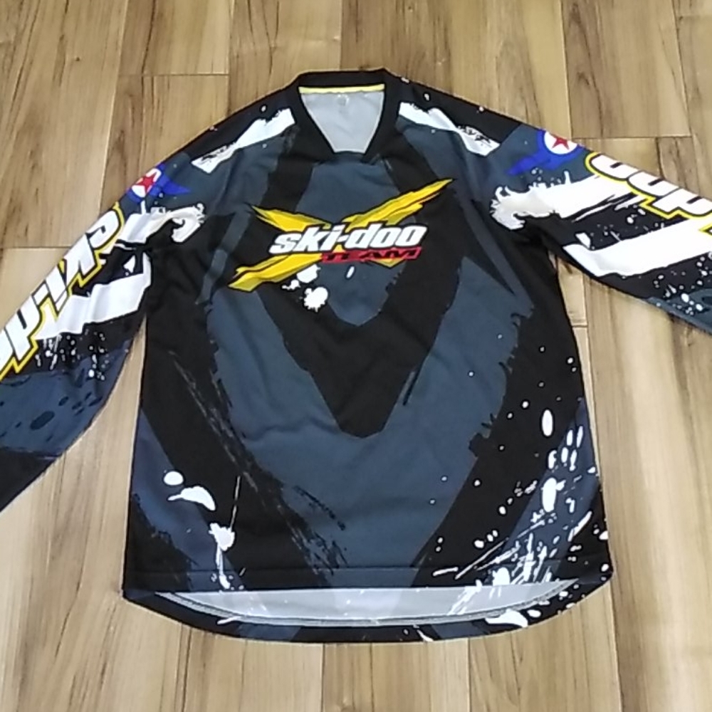 Long sleeve